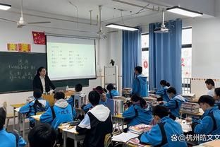 东亚三强？国足半场2-0领先？日本1-0朝鲜？韩国1-1泰国？